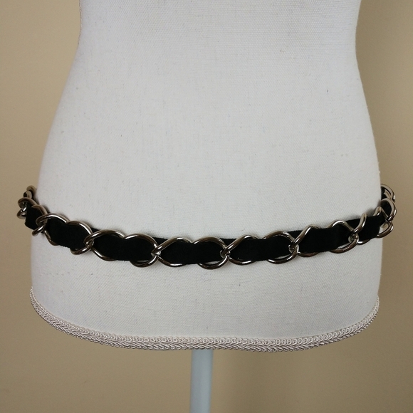 Vintage 80s Style Suede Leather & Silver Chain Belt - Picture 1 of 11